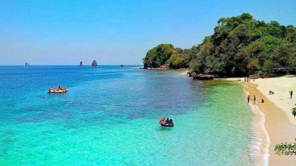 Gambar Paket Wisata Pantai 3 Warna Private Trip